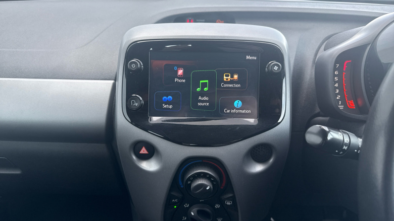 Toyota Aygo 1.0 VVT-i X-Play 5dr Petrol Hatchback